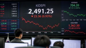 Pantalla bursátil en Seúl tras la volatilidad del Kospi