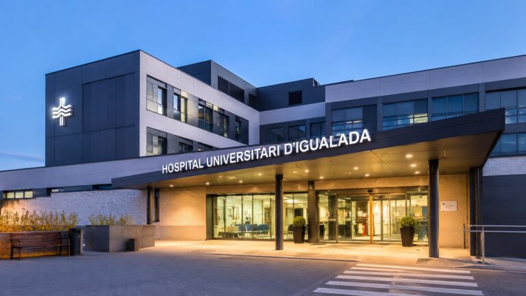 Poble Actiu pide la dimisión del director de personal del Hospital de Igualada: qué puede cambiar para pacientes y trabajadores