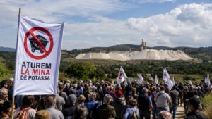 Movilización contra la minería de potasa en el Bages y sus residuos salinos