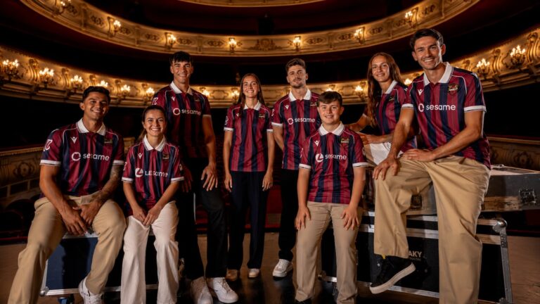 Nueva camiseta del Levante UD con Sesame como patrocinador principal. Fuente: Levante UD