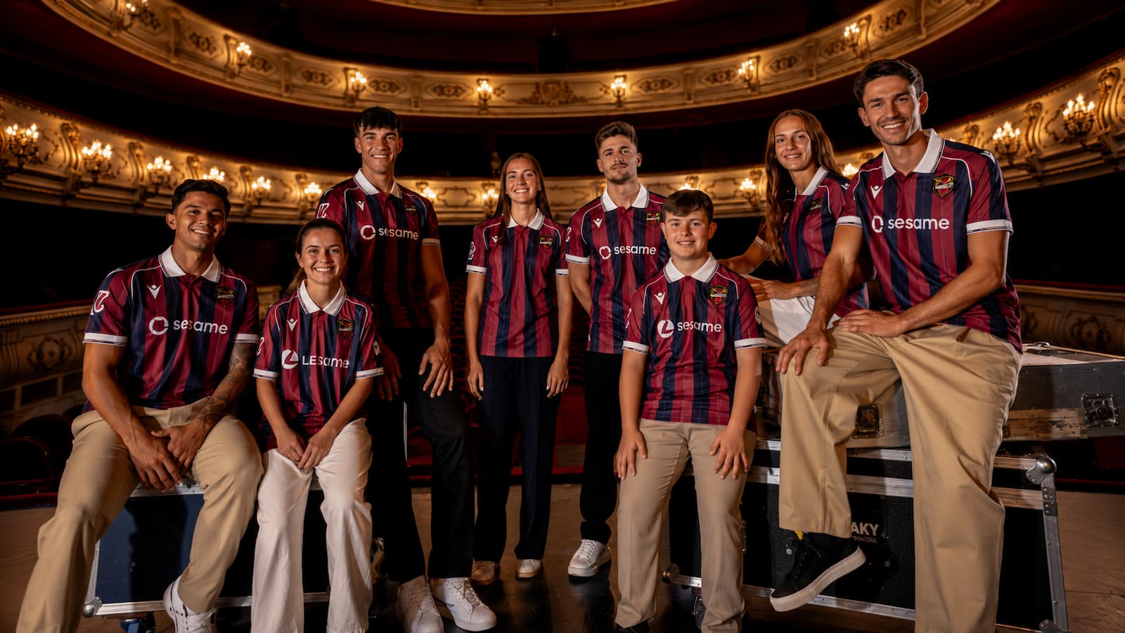 Nueva camiseta del Levante UD con Sesame como patrocinador principal. Fuente: Levante UD