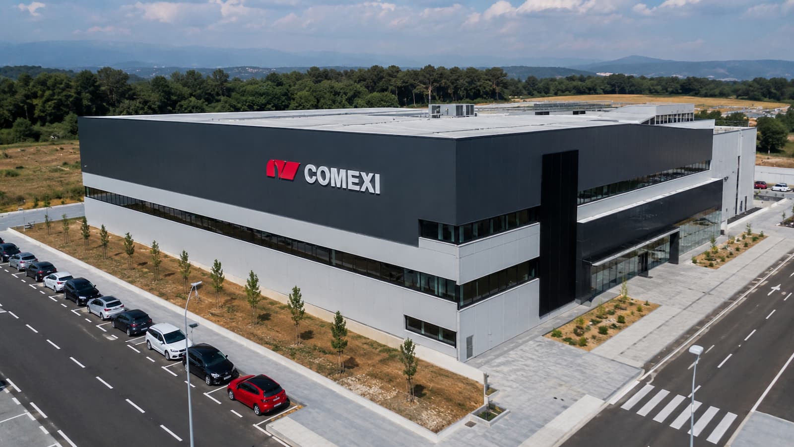 Nueva nave de Comexi en Riudellots de la Selva Girona.