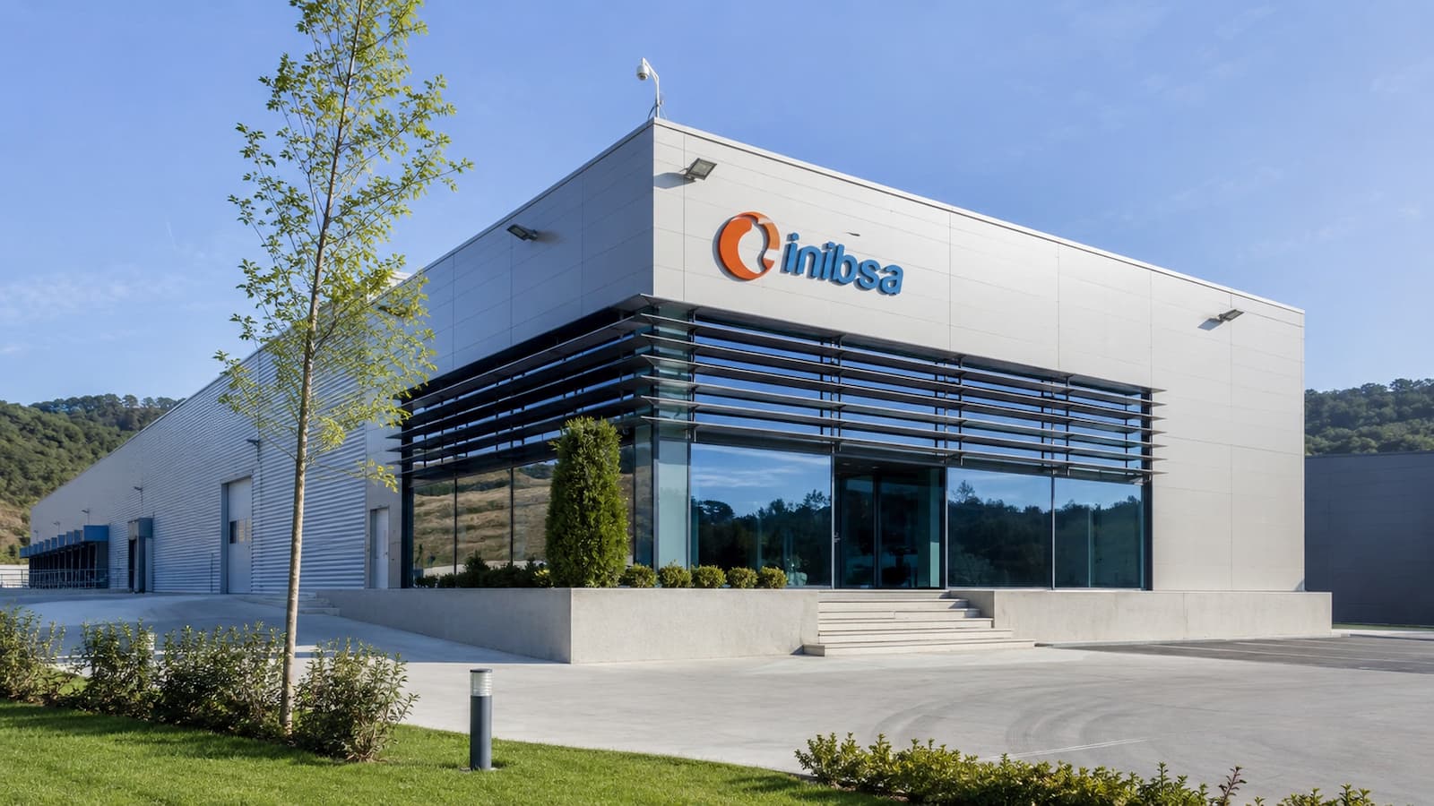 Planta de Inibsa en Lliçà de Vall especializada en anestesia dental.