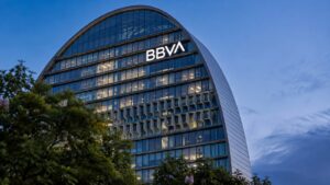 Sede de BBVA nueva emisión de deuda en dólares de su filial argentina