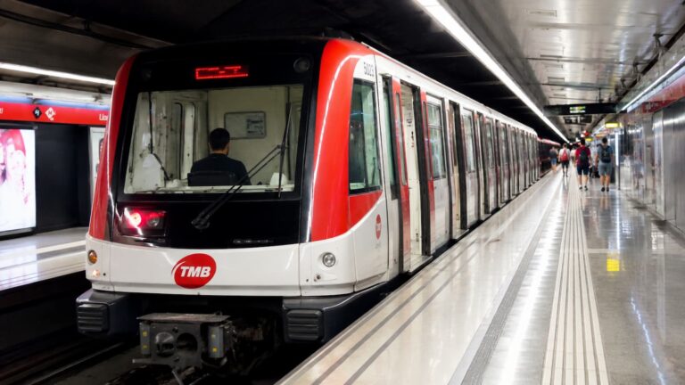Tren del Metro de Barcelona