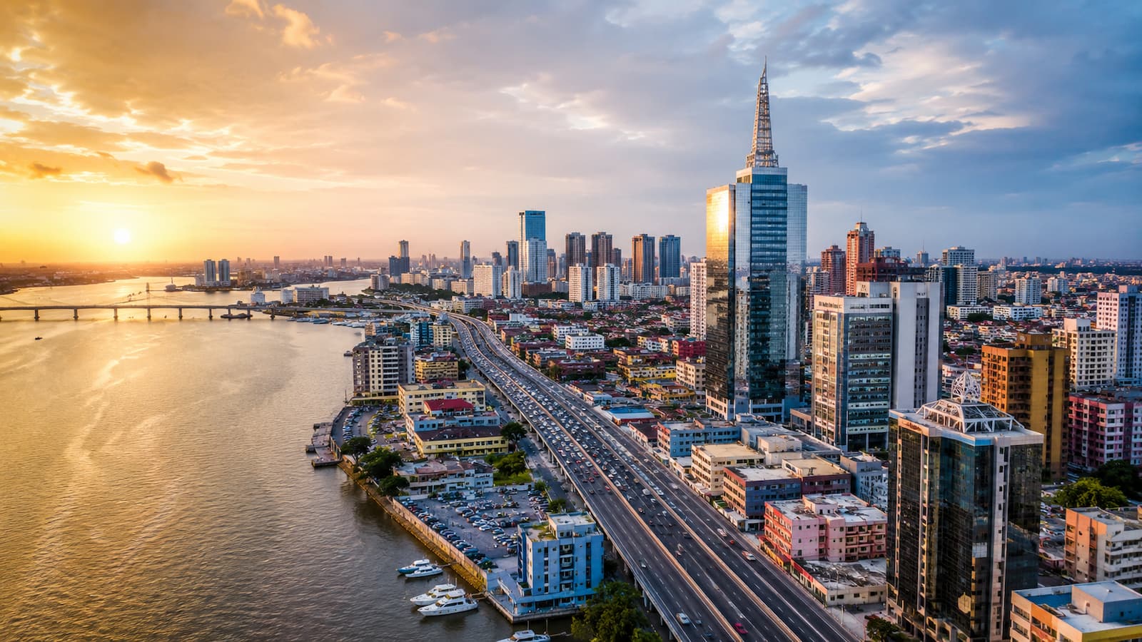 Vista de Lagos Nigeria símbolo del crecimiento económico africano que Goldman Sachs proyecta para las próximas décadas.