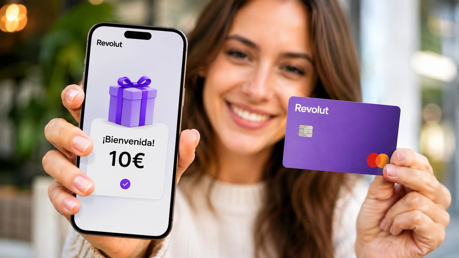 Revolut mantiene una promoción de bienvenida de 10 euros para nuevos clientes.